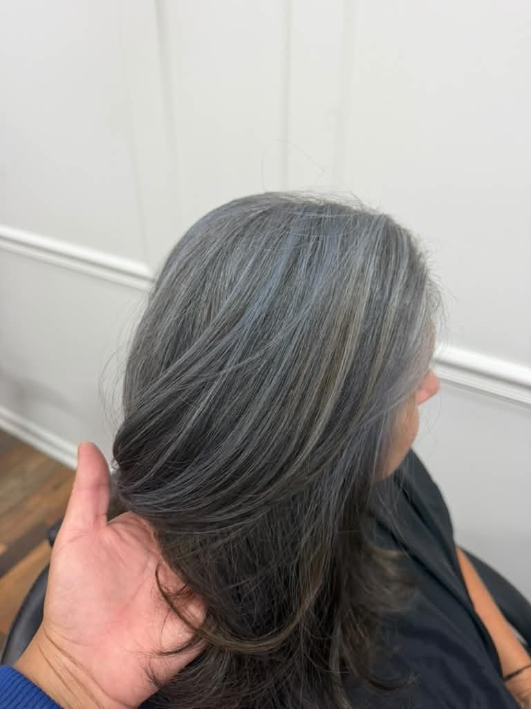 Natural gray blending